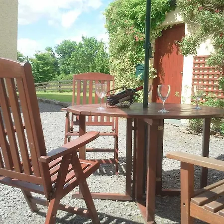 בית נופש Tymon Self-catering